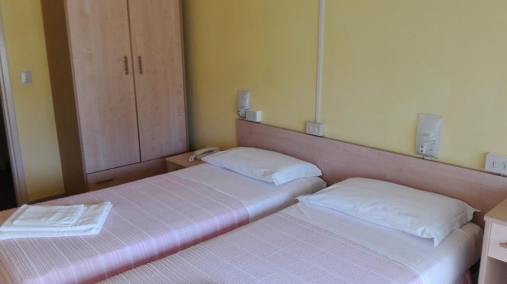 Hotel Ninfea 체르비아 외부 사진