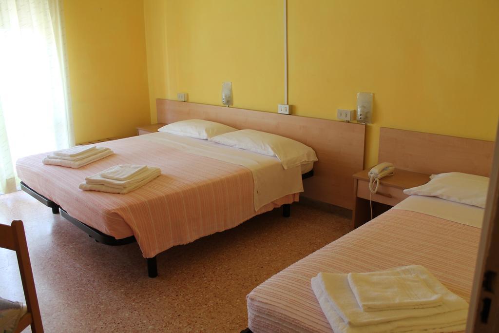 Hotel Ninfea 체르비아 외부 사진