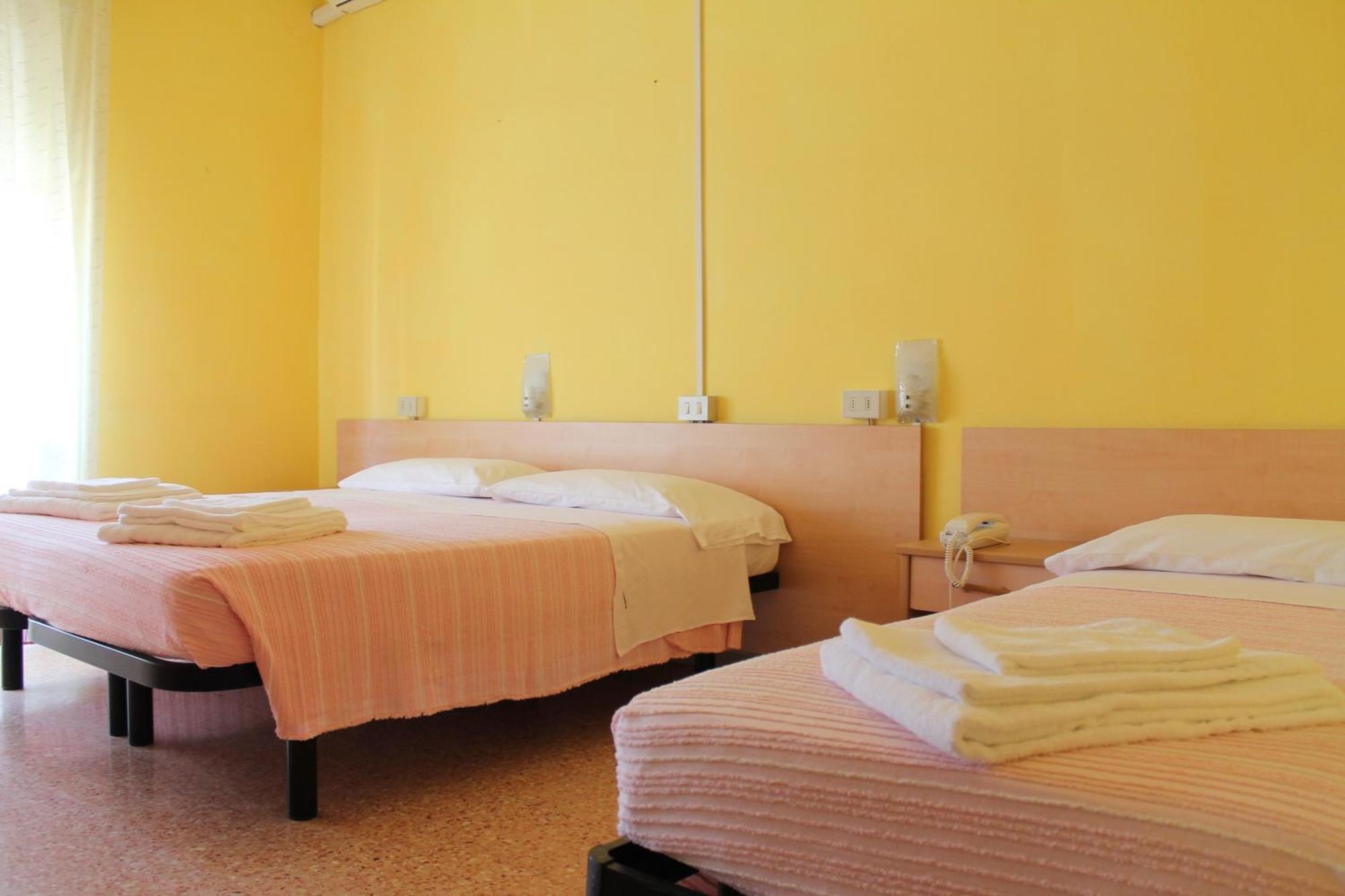 Hotel Ninfea 체르비아 외부 사진