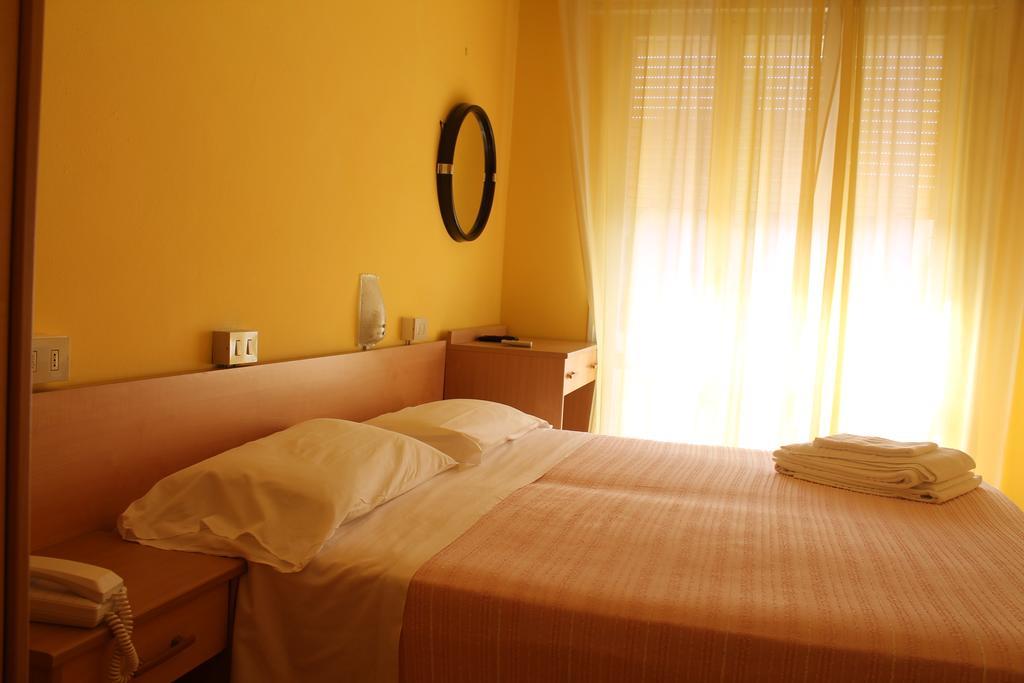 Hotel Ninfea 체르비아 외부 사진
